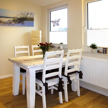 Apartamento Hannelore-1 By Interhome