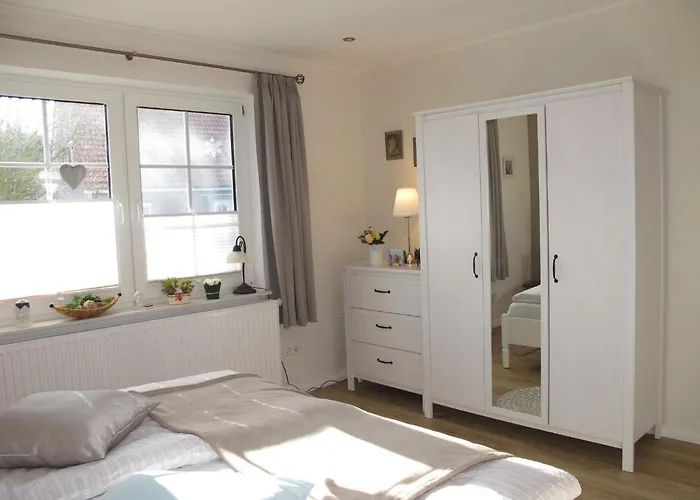 Hannelore-1 By Interhome