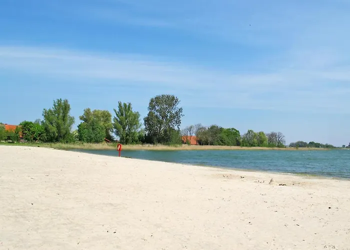 Hannelore-1 By Interhome